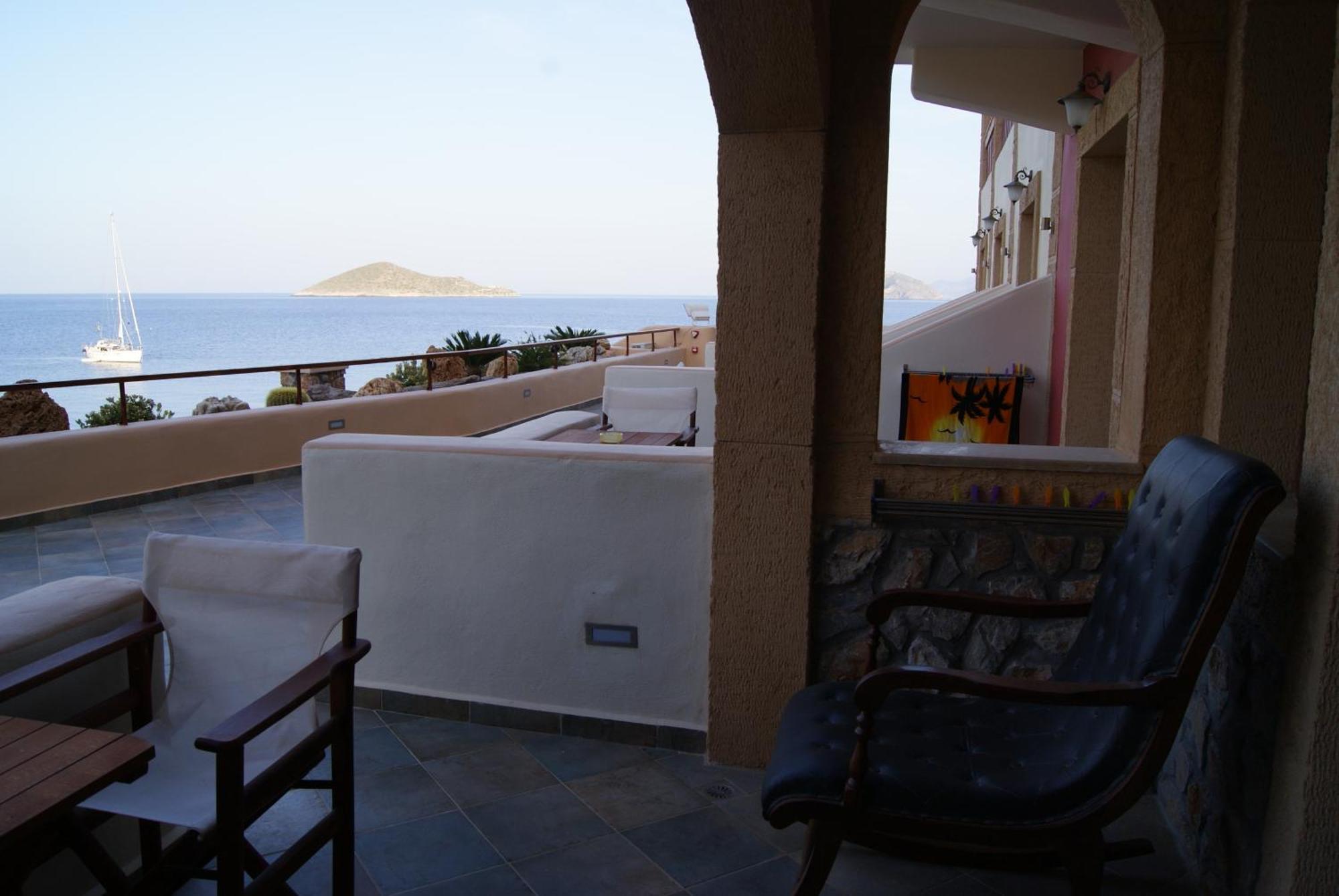 Castelo Boutique Hotel Panteli Exterior photo